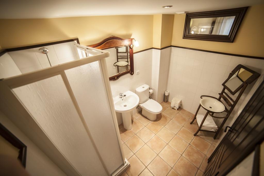 Apartamentos Cine Capicol Albarracín Eksteriør bilde
