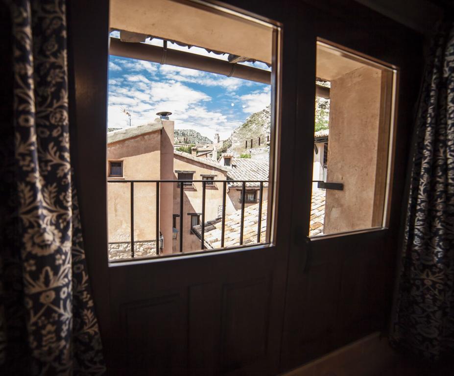 Apartamentos Cine Capicol Albarracín Eksteriør bilde